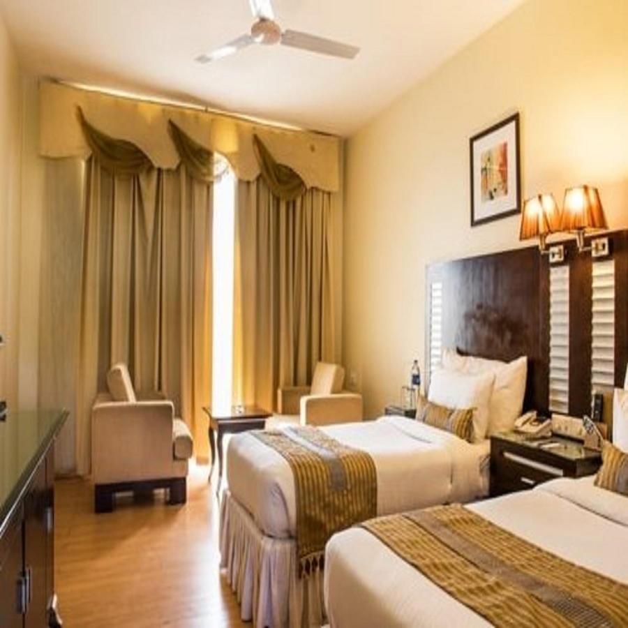 The Red Maple Mashal Indore Exterior foto